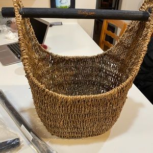 Thirty-One Magazine Basket